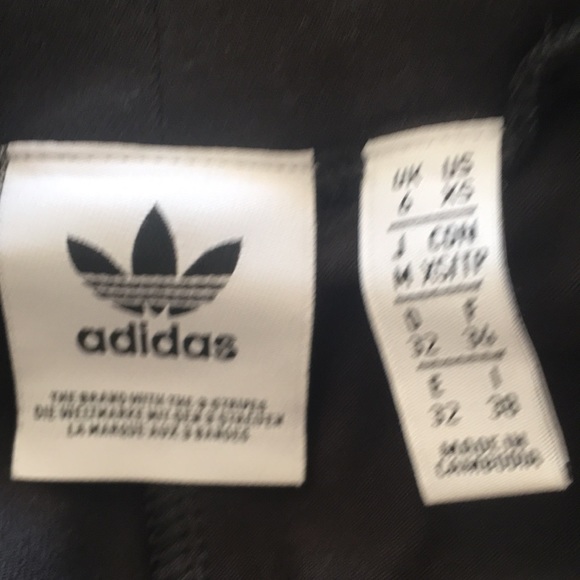 Adidas Originals Large Logo Leggings - Join the Rebel Movement! - Picture 8 of 14